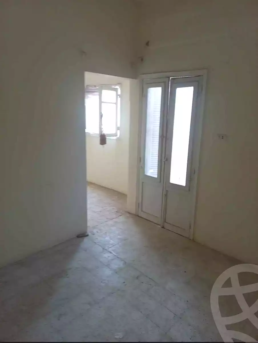 https://aqarmap.com.eg/en/listing/7008452-for-sale-alexandria-lsywf-shamaa-salah-el-din-ibrahem-st