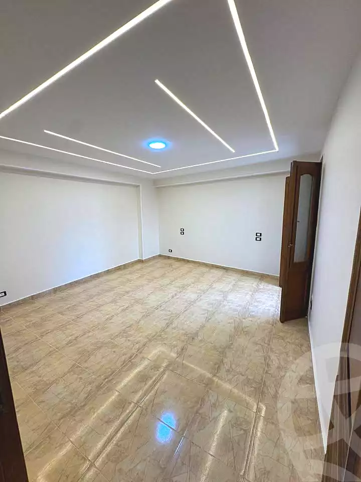 https://aqarmap.com.eg/en/listing/7008445-for-sale-alexandria-sydy-bshr-sydy-bshr-bhry-shr-mhmwd-l-yswy