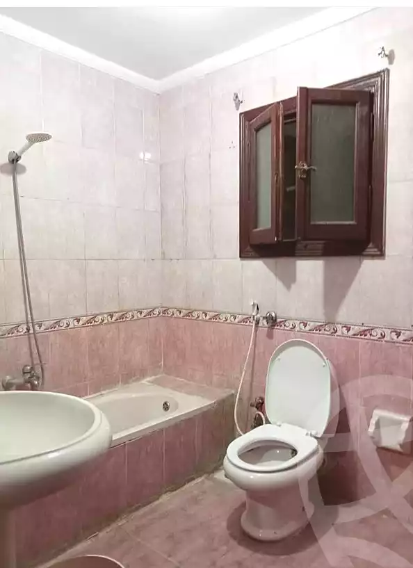 https://aqarmap.com.eg/ar/listing/7008558-for-sale-alexandria-sydy-bshr-sydy-bshr-bhry-shr-mhmwd-l-yswy