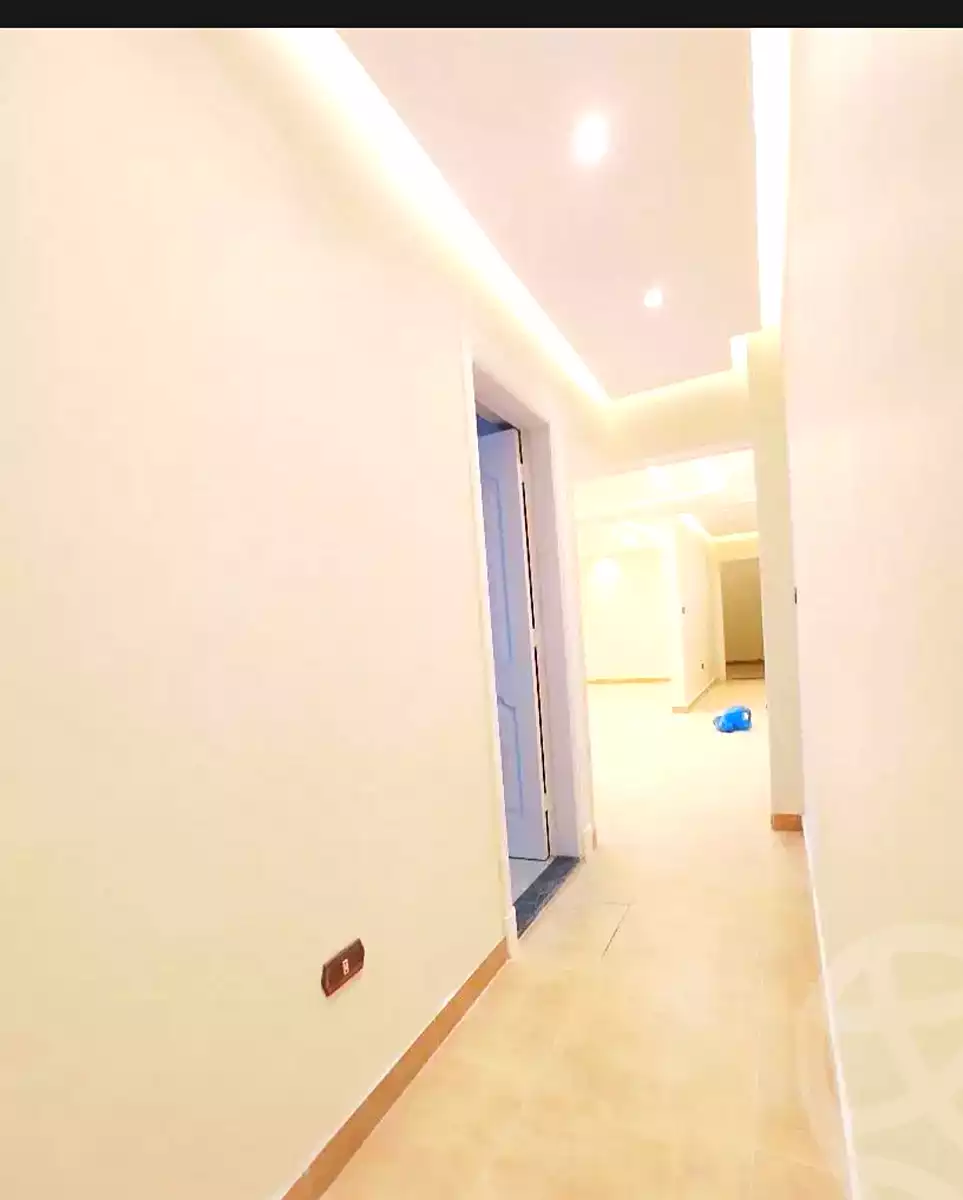 https://aqarmap.com.eg/ar/listing/7008563-for-sale-alexandria-sydy-bshr-sydy-bshr-bhry