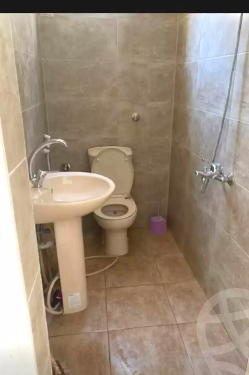 https://aqarmap.com.eg/en/listing/7008663-for-rent-alexandria-moharram-bey-tryq-qn-lswys