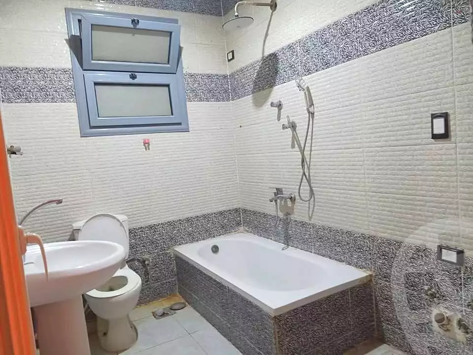 https://aqarmap.com.eg/en/listing/7008678-for-sale-cairo-elnozha-Streettt-27