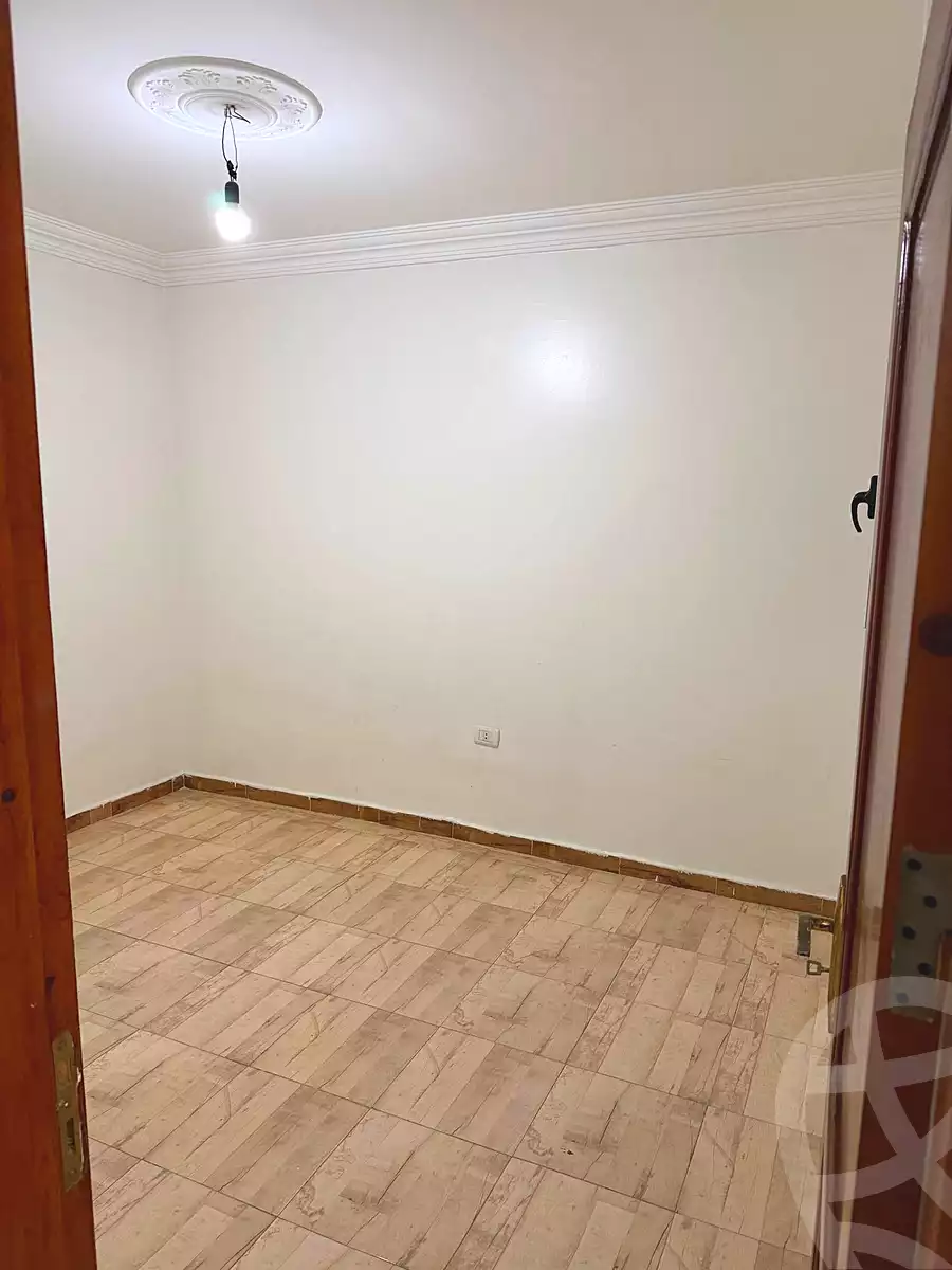 https://aqarmap.com.eg/ar/listing/7008712-for-rent-cairo-el-haram-shareaa-khatem-el-morsalen