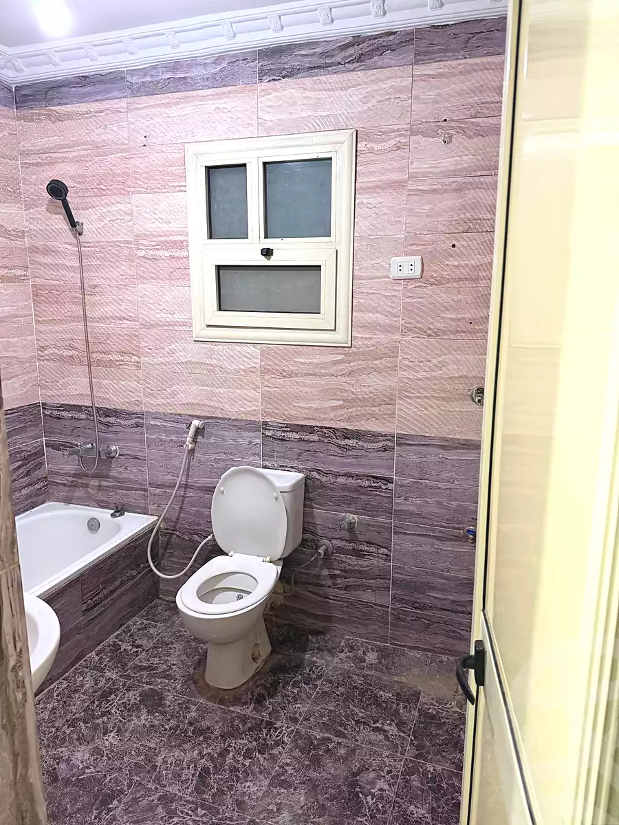 https://aqarmap.com.eg/ar/listing/7008720-for-rent-cairo-el-haram-shareaa-khatem-el-morsalen