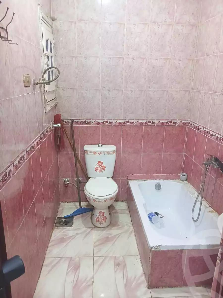 https://aqarmap.com.eg/en/listing/7008865-for-sale-alexandria-al-agamy-el-hanouvel