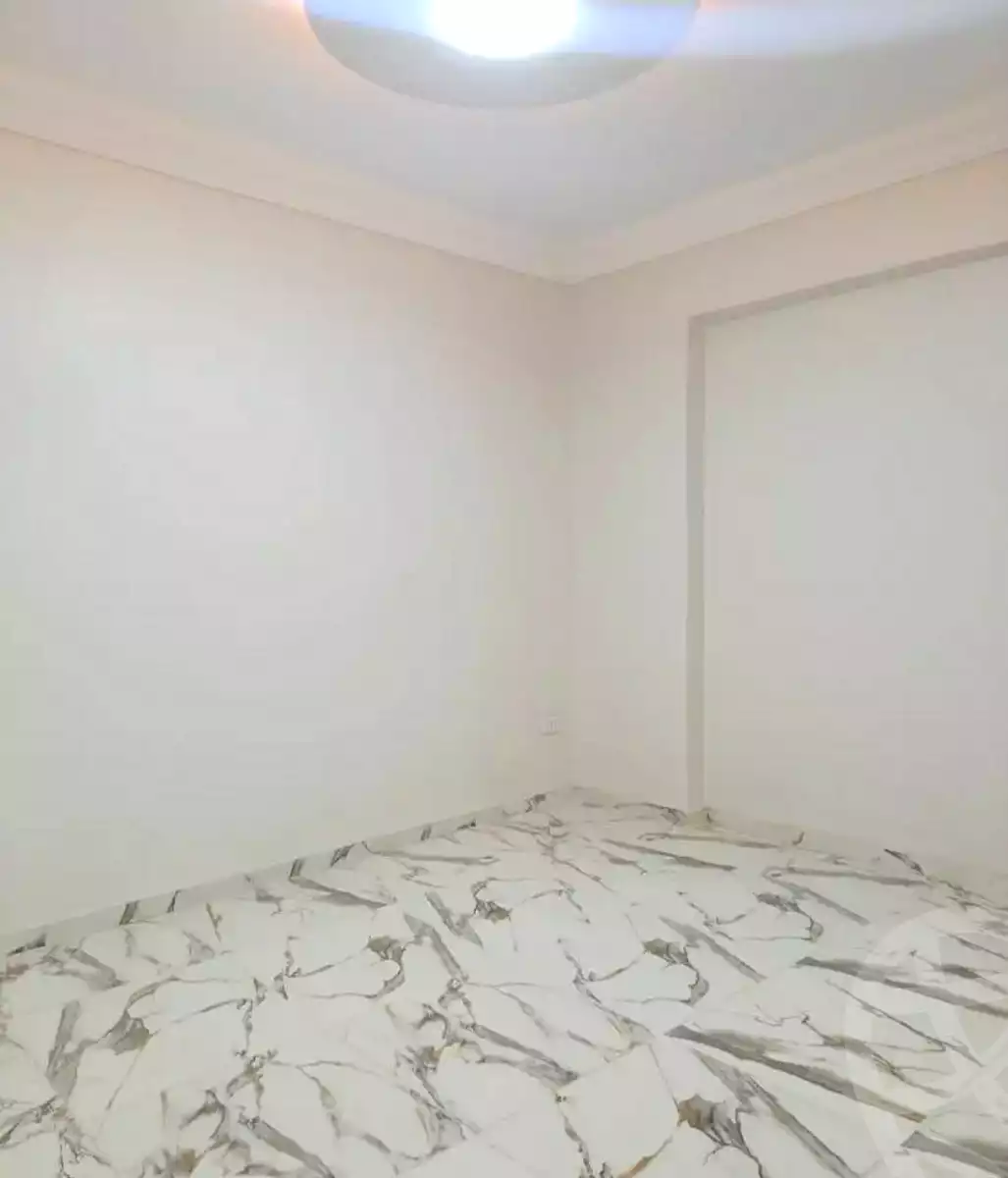 https://aqarmap.com.eg/en/listing/7008898-for-sale-alexandria-lsywf-el-falki