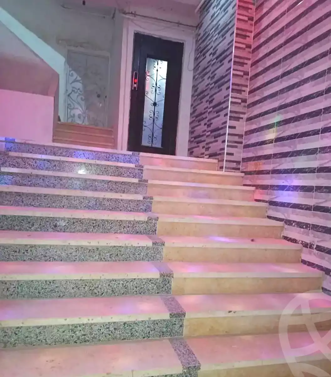 https://aqarmap.com.eg/en/listing/7008898-for-sale-alexandria-lsywf-el-falki