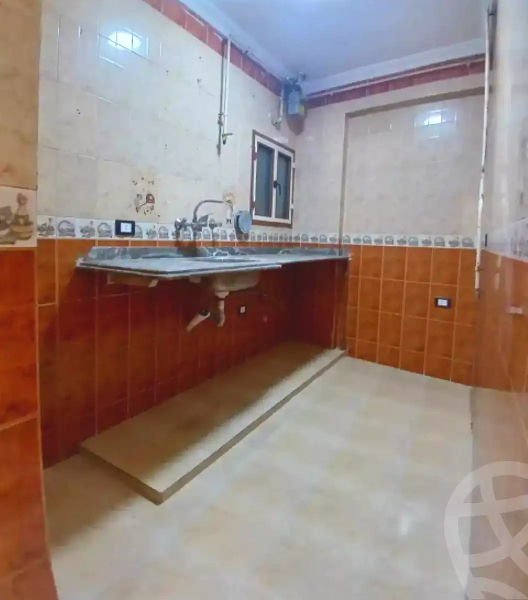 https://aqarmap.com.eg/ar/listing/7009239-for-sale-alexandria-lsywf-shamaa