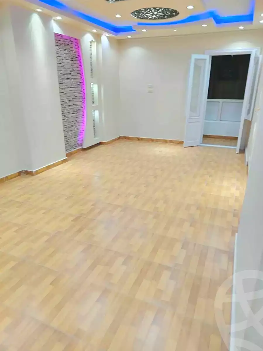 https://aqarmap.com.eg/en/listing/7009265-for-sale-alexandria-el-asafra-shr-45