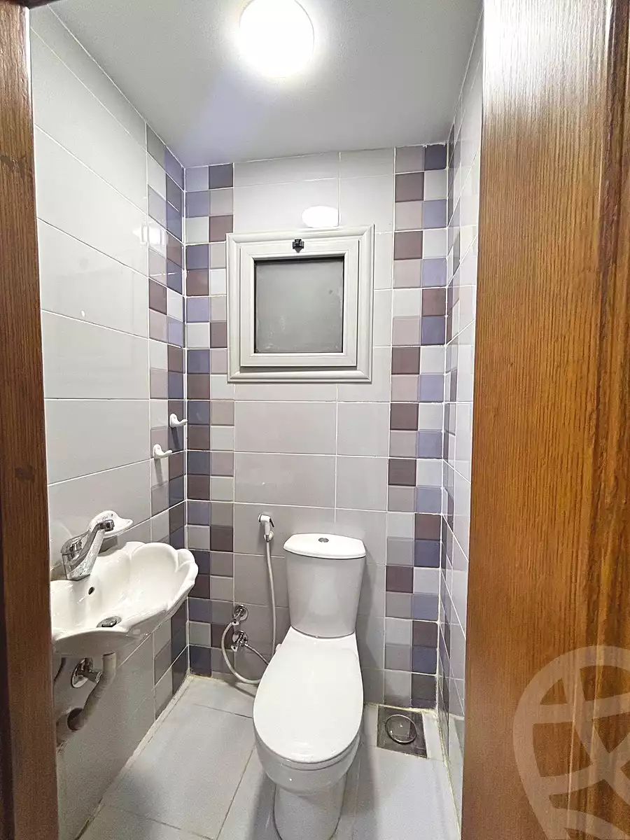 https://aqarmap.com.eg/ar/listing/7009595-for-sale-alexandria-sydy-bshr-sydy-bshr-bhry-shr-mhmwd-l-yswy