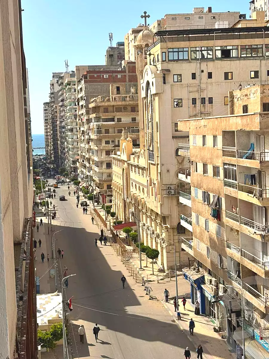https://aqarmap.com.eg/ar/listing/7009600-for-sale-alexandria-sydy-bshr-sydy-bshr-bhry-khalil-hamada-st