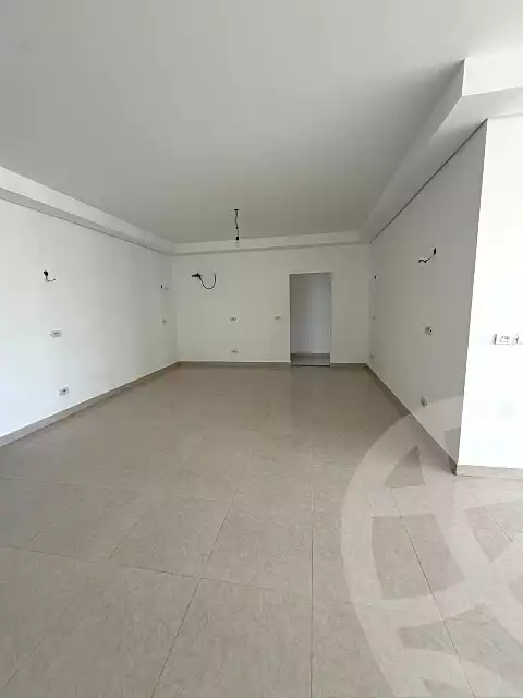 https://aqarmap.com.eg/ar/listing/7009742-for-sale-alexandria-sawary-compounds-solik-gardens