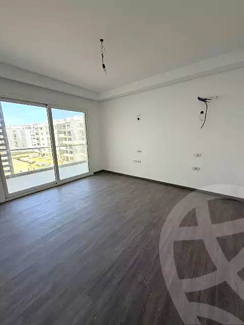https://aqarmap.com.eg/ar/listing/7009742-for-sale-alexandria-sawary-compounds-solik-gardens