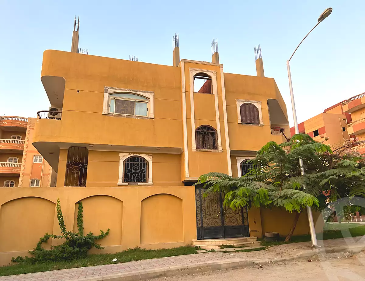 https://aqarmap.com.eg/ar/listing/7006294-for-sale-cairo-15th-of-may-Neighbourhood 10