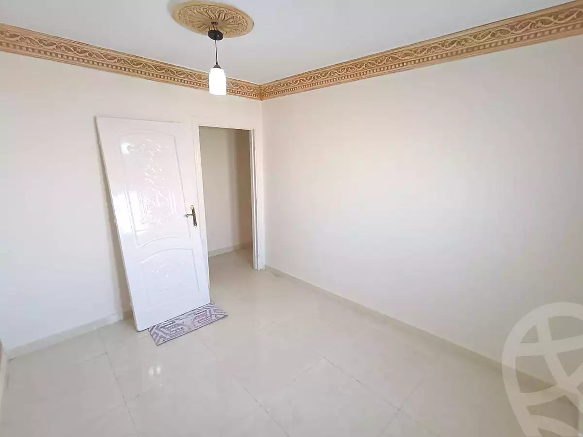 https://aqarmap.com.eg/en/listing/7009988-for-sale-alexandria-moharram-bey-ali-al-askandarani-st
