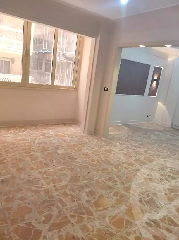 https://aqarmap.com.eg/ar/listing/7010015-for-sale-alexandria-sydy-bshr-sydy-bshr-bhry