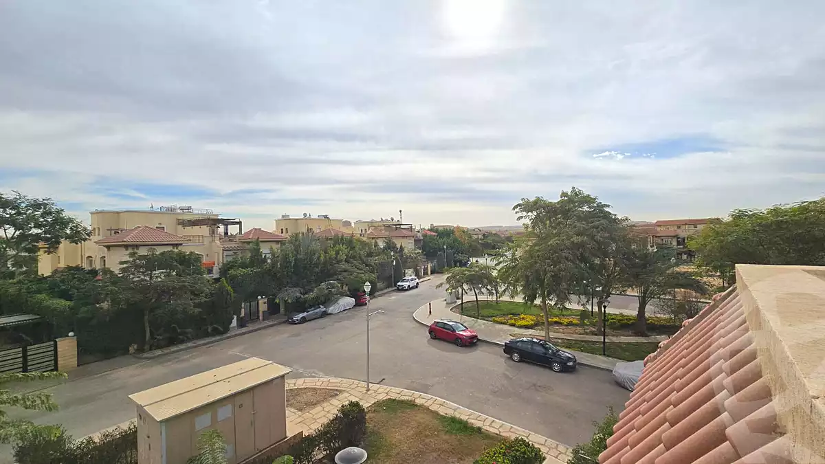 https://aqarmap.com.eg/ar/listing/7010205-for-rent-cairo-new-cairo-madinaty-lmntq-lkhms-fylt-group-22