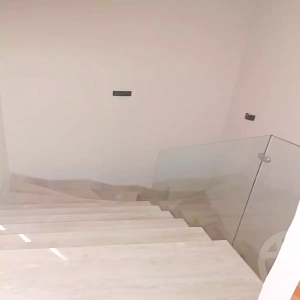https://aqarmap.com.eg/ar/listing/7010233-for-rent-cairo-new-cairo-madinaty-lmntq-lkhms-fylt-group-19