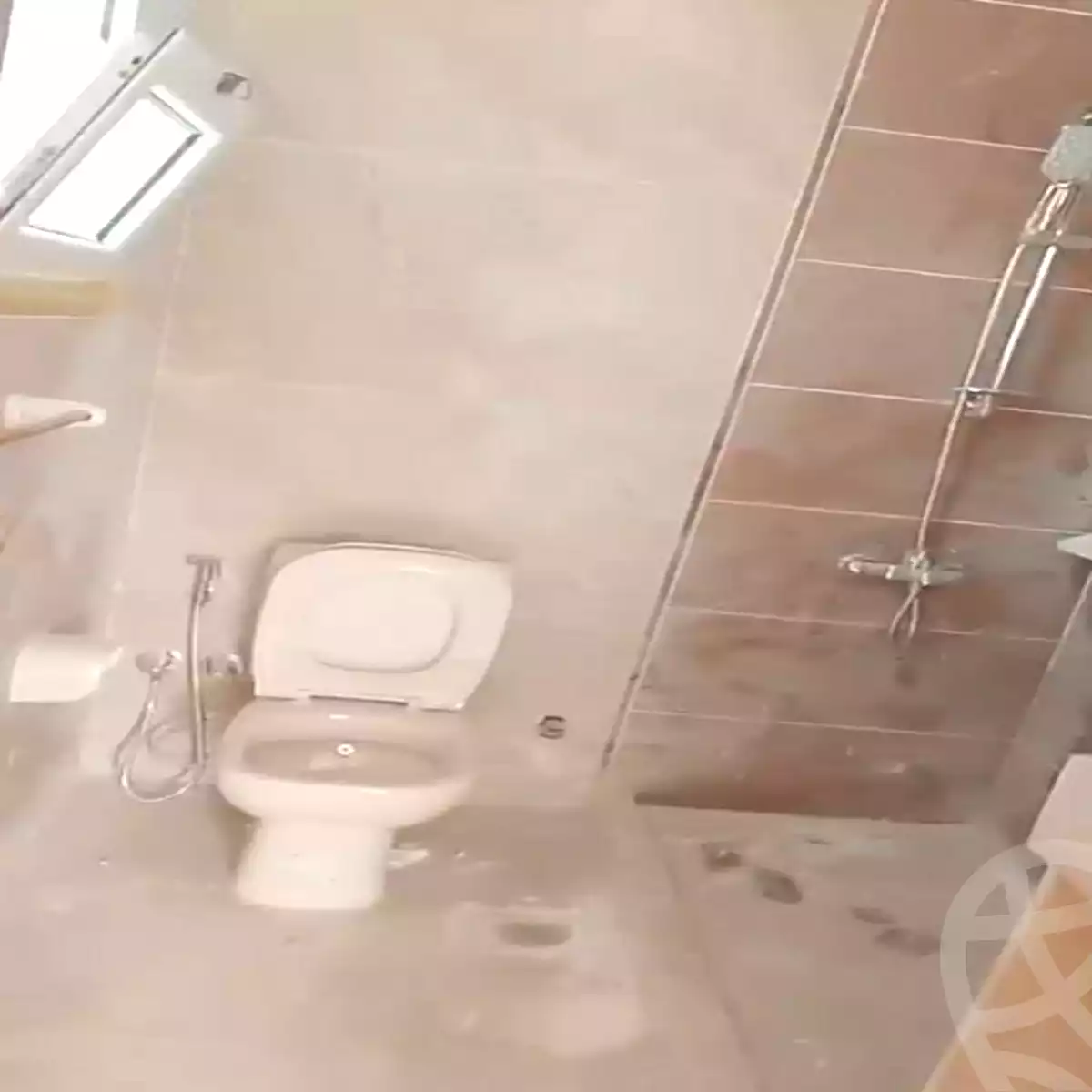 https://aqarmap.com.eg/ar/listing/7010233-for-rent-cairo-new-cairo-madinaty-lmntq-lkhms-fylt-group-19