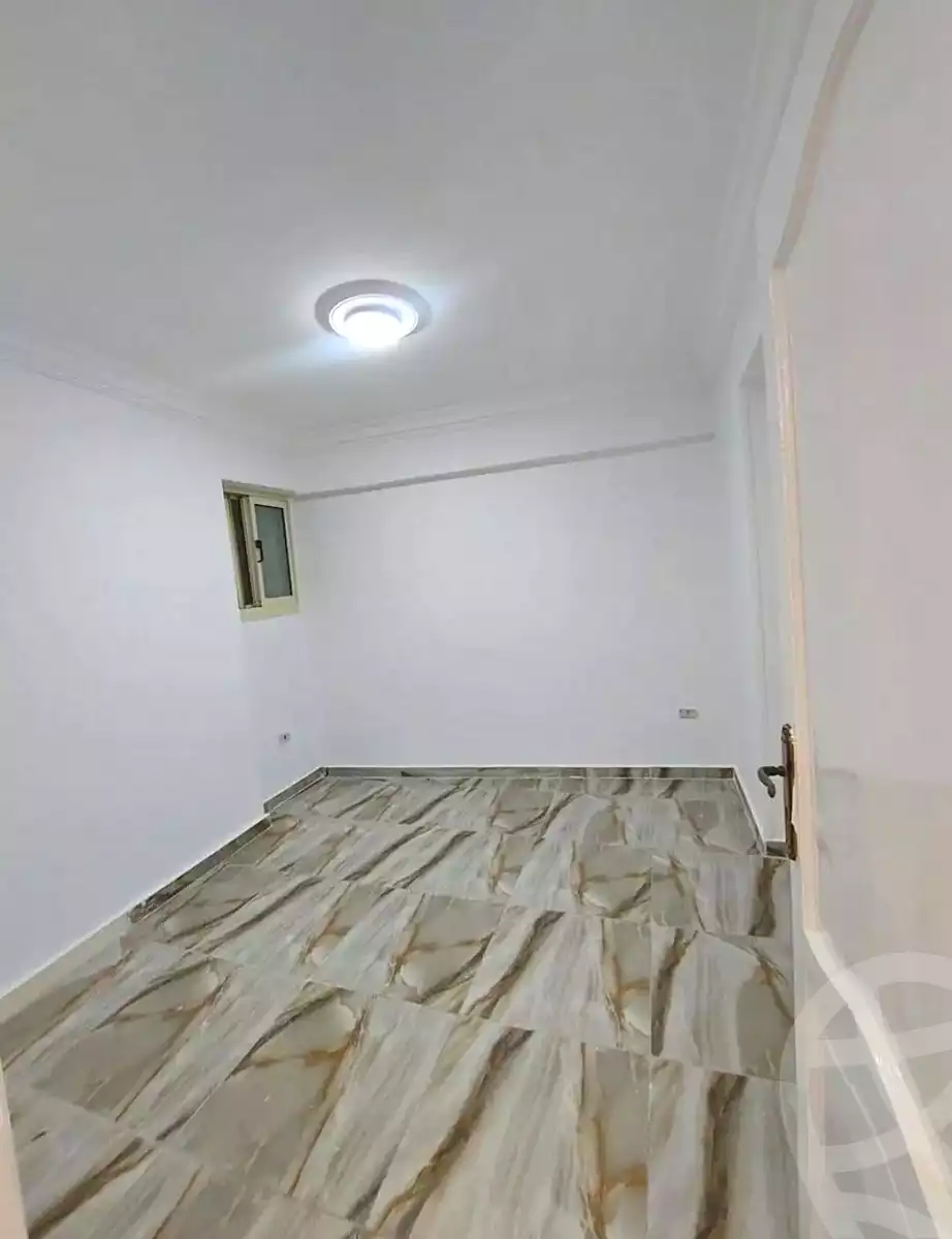 https://aqarmap.com.eg/ar/listing/7010234-for-sale-alexandria-el-asafra-l-sfr-bhry