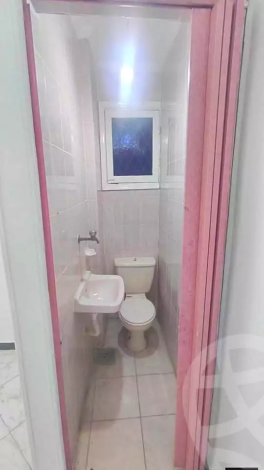 https://aqarmap.com.eg/ar/listing/7010299-for-sale-alexandria-sydy-bshr-sydy-bshr-bhry-el-fakharany-st