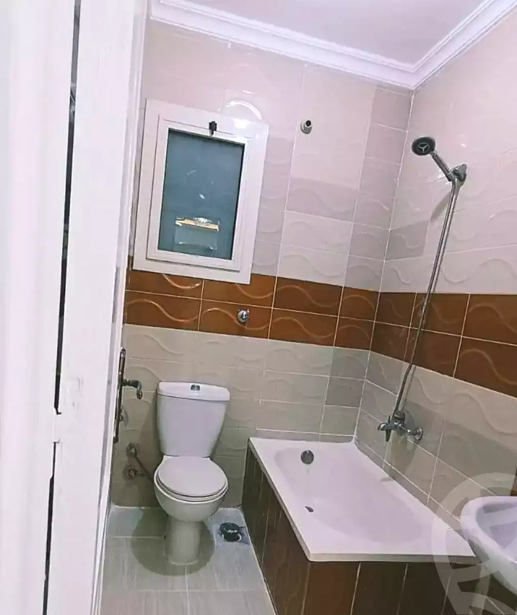 https://aqarmap.com.eg/en/listing/7010305-for-sale-alexandria-al-agamy-shataa-el-nakheel