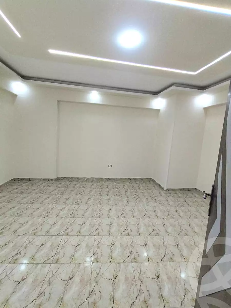 https://aqarmap.com.eg/ar/listing/7010399-for-sale-alexandria-el-asafra-shr-45