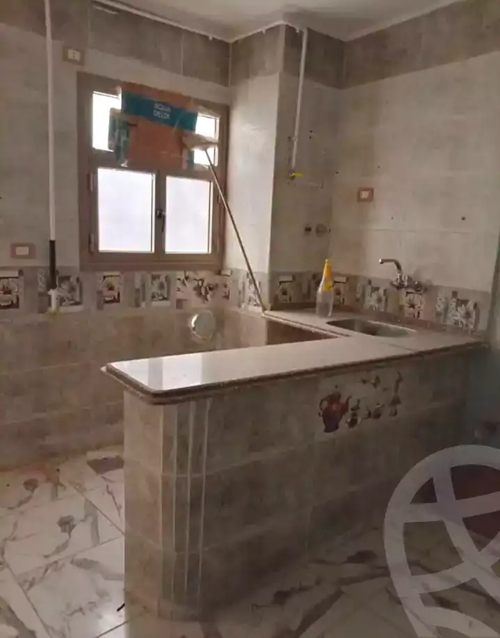 https://aqarmap.com.eg/en/listing/7010444-for-sale-alexandria-al-agamy-el-kilo-21