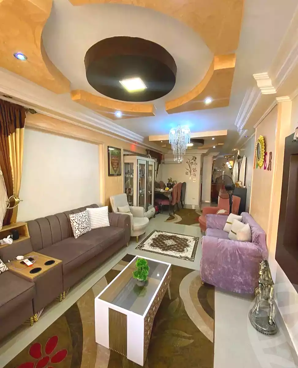 https://aqarmap.com.eg/ar/listing/7010602-for-sale-alexandria-al-agamy-lbytsh-bianchiii-el-arbaeen-st
