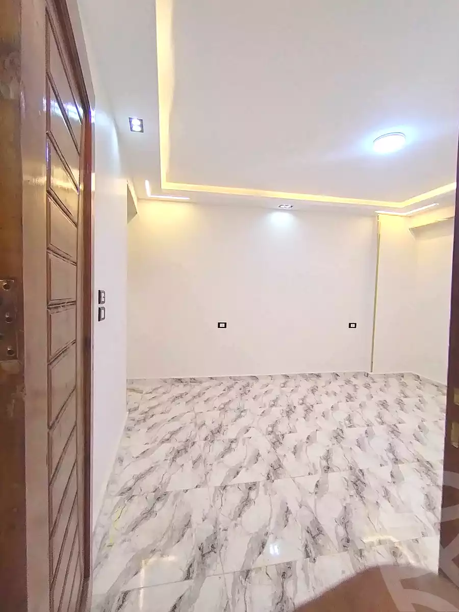 https://aqarmap.com.eg/ar/listing/7010624-for-sale-cairo-elnozha-Streettt-27