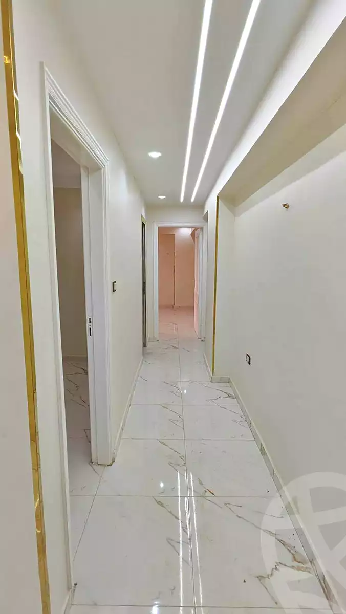 https://aqarmap.com.eg/en/listing/7010640-for-rent-cairo-helwan-ahmed-enci-st
