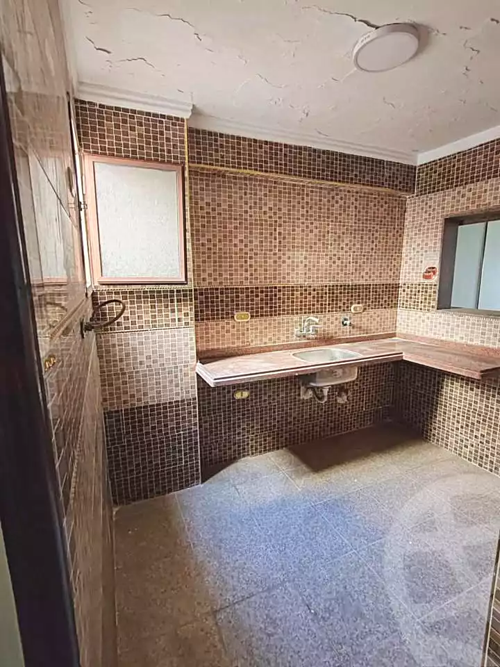 https://aqarmap.com.eg/en/listing/7010644-for-sale-alexandria-lsywf-el-seyouf-qebly