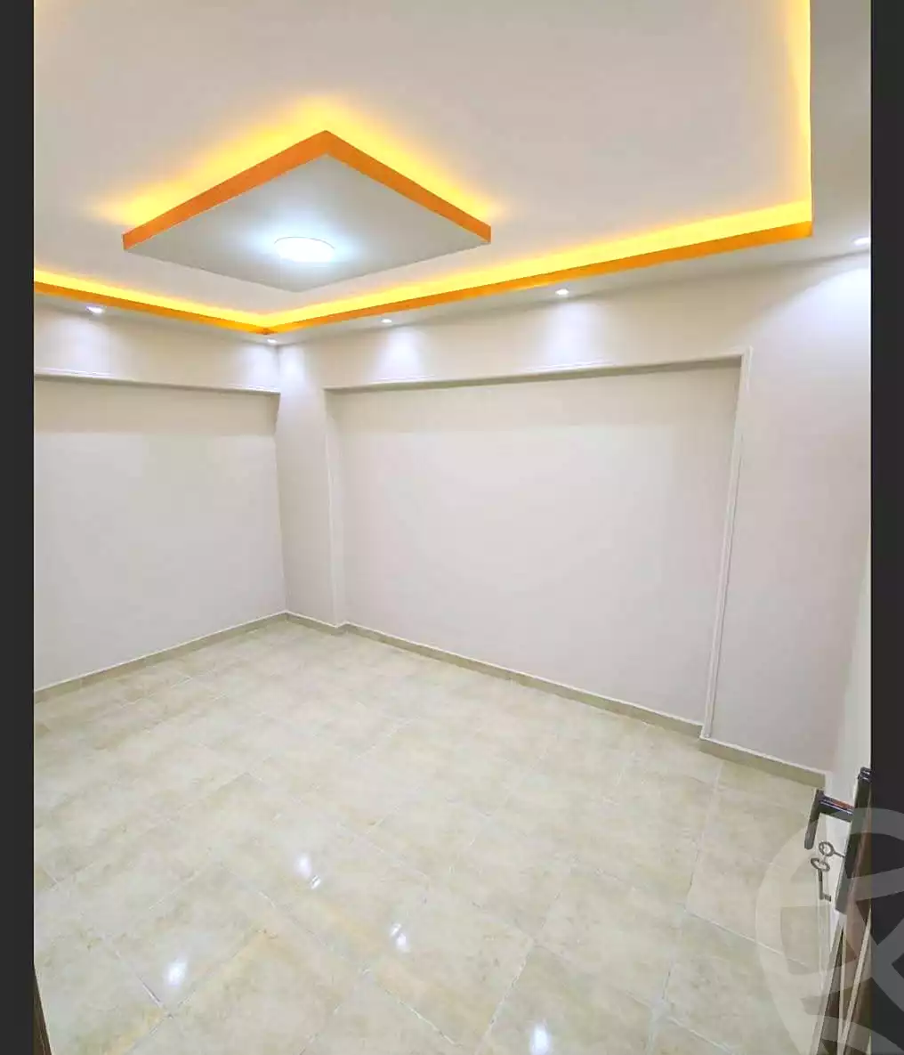 https://aqarmap.com.eg/en/listing/7011008-for-sale-alexandria-al-agamy-el-hanouvel