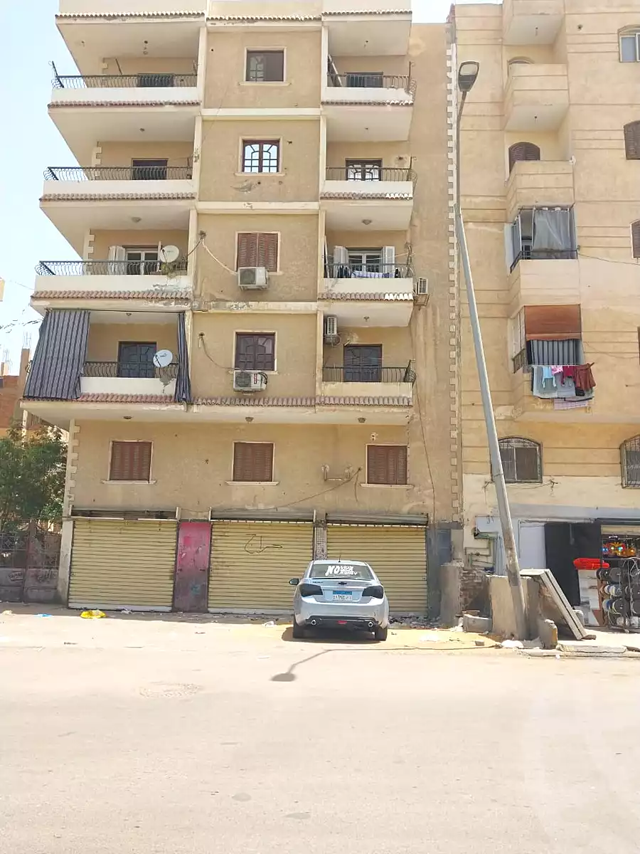 https://aqarmap.com.eg/en/listing/6976736-for-sale-cairo-6th-of-october-el-ahyaa-neighborhood-5th-street-36