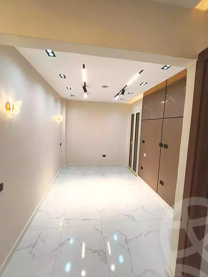 https://aqarmap.com.eg/en/listing/7011342-for-sale-alexandria-camp-cesar