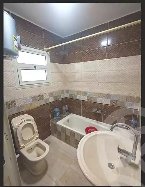 https://aqarmap.com.eg/ar/listing/7011664-for-sale-alexandria-al-agamy-el-hanouvel-kasr-al-quiri-st-1