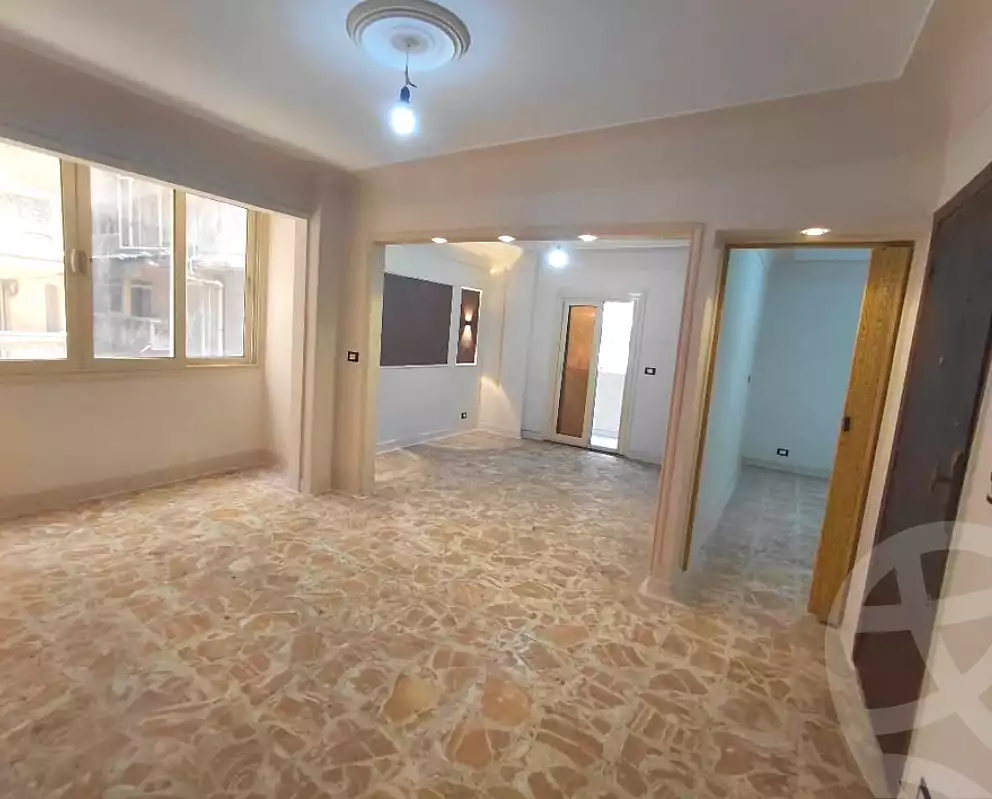 https://aqarmap.com.eg/ar/listing/7011844-for-sale-alexandria-sydy-bshr-sydy-bshr-bhry