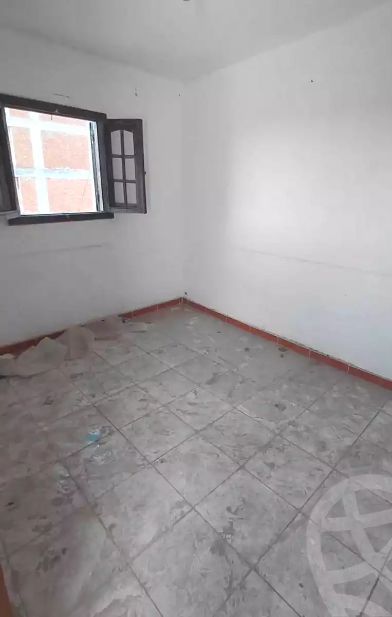 https://aqarmap.com.eg/ar/listing/7011932-for-sale-alexandria-sydy-bshr-shr-mlk-hfny