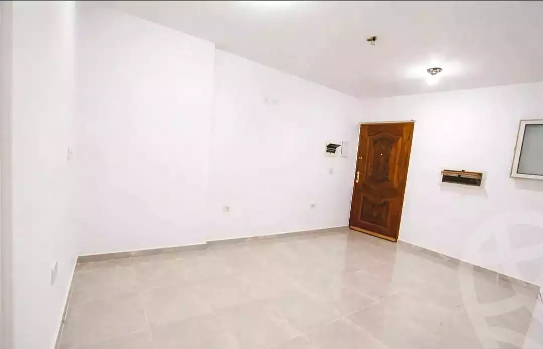 https://aqarmap.com.eg/ar/listing/7012172-for-sale-cairo-ain-shams-ain-shams-el-sharkia