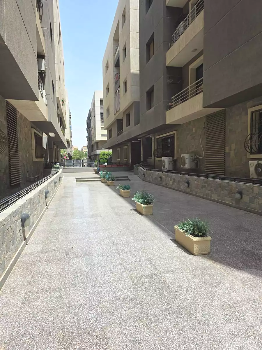 https://aqarmap.com.eg/ar/listing/6976800-for-sale-cairo-el-maadi-zahraa-el-maadi-eighth-neighborhood