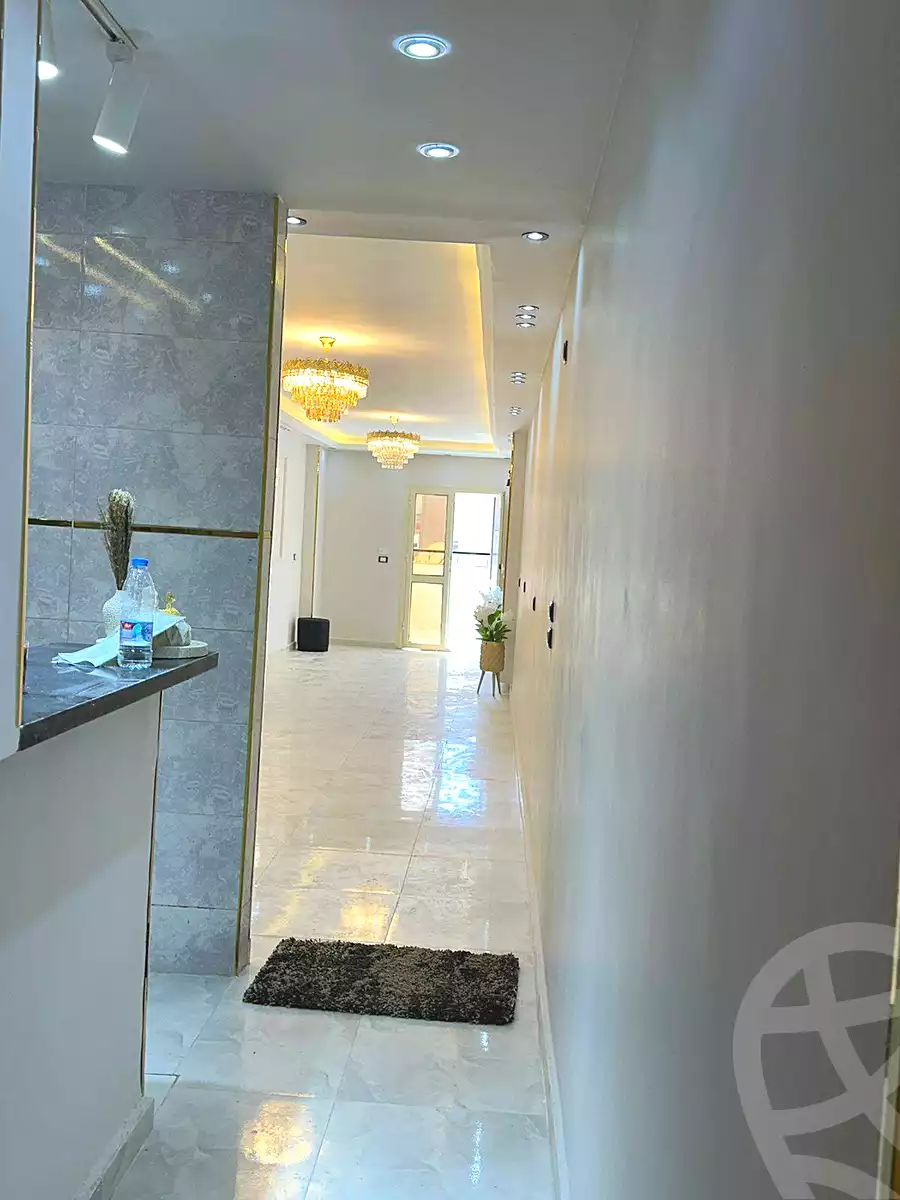 https://aqarmap.com.eg/ar/listing/7013391-for-sale-cairo-ain-shams-ahmed-esmat-st