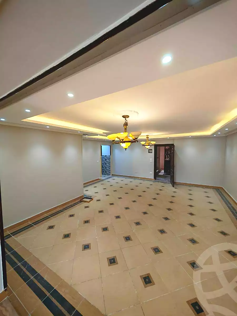 https://aqarmap.com.eg/en/listing/7013402-for-sale-cairo-helwan-ahmed-enci-st