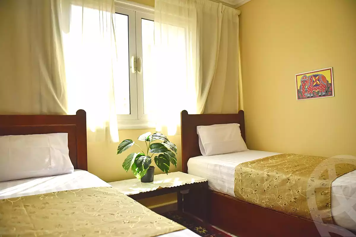 https://aqarmap.com.eg/ar/listing/7013509-for-rent-cairo-downtown-abdeen-mohammed-farid-st