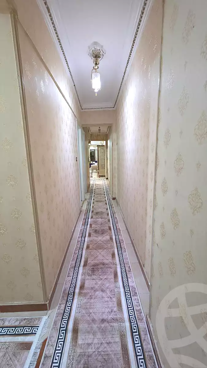 https://aqarmap.com.eg/ar/listing/7013687-for-sale-alexandria-sydy-bshr-sydy-bshr-bhry-mohamed-el-srafi-st.