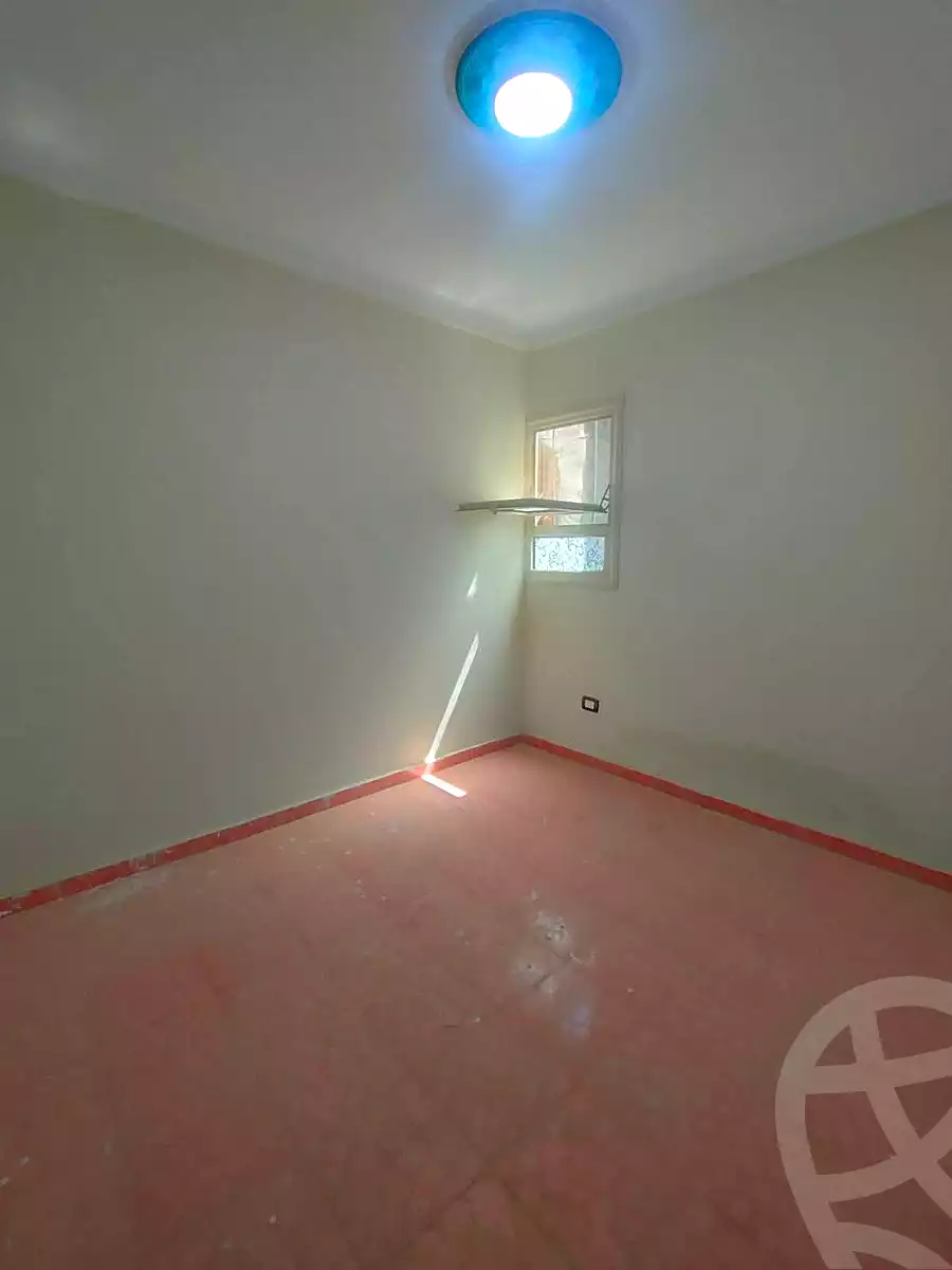 https://aqarmap.com.eg/en/listing/7013714-for-sale-alexandria-lsywf-el-falki