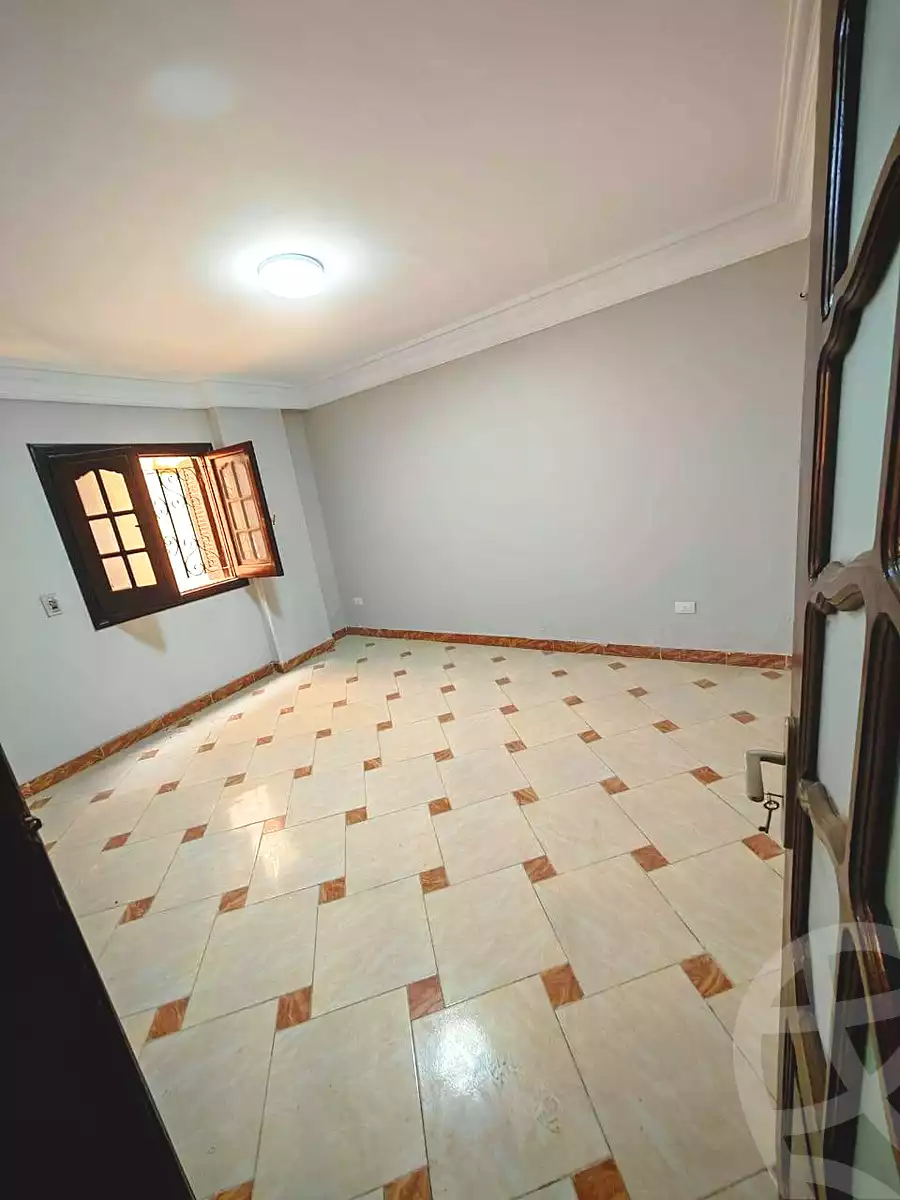 https://aqarmap.com.eg/en/listing/7013759-for-sale-cairo-helwan-ahmed-enci-st