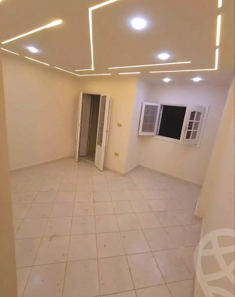 https://aqarmap.com.eg/en/listing/7013851-for-sale-alexandria-lsywf-el-falki
