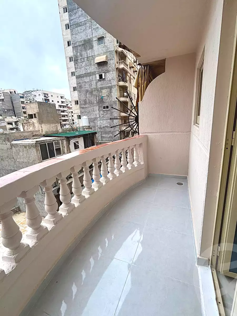 https://aqarmap.com.eg/ar/listing/7014067-for-sale-alexandria-sydy-bshr-sydy-bshr-bhry-amr-el-nogomy-st