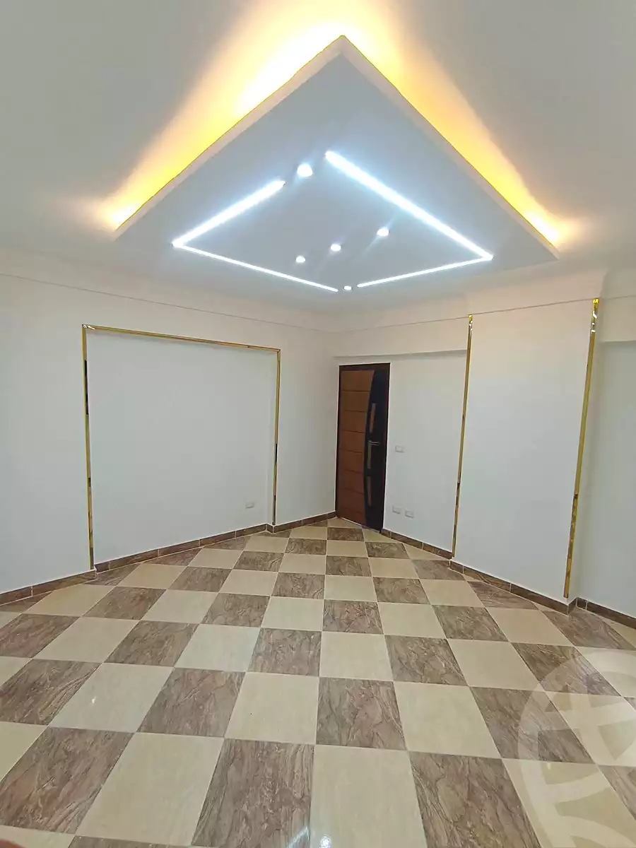 https://aqarmap.com.eg/ar/listing/7014088-for-sale-alexandria-lsywf-el-falki