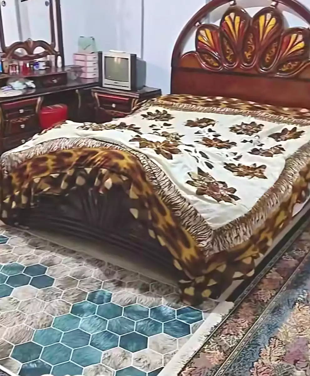 https://aqarmap.com.eg/ar/listing/7014100-for-sale-alexandria-al-agamy-el-hanouvel-radwan-st